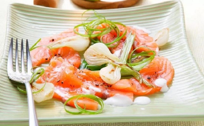 在線外賣年均增速約達(dá)117.5%，是傳統(tǒng)餐飲的12.1倍！